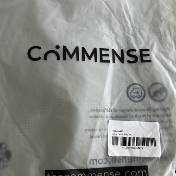 Commense Olive Green Knit Sleeveless Top - Picture 7 of 7